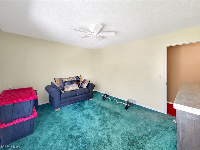 4788 Lindsey Lane, Richmond Heights, OH 44143