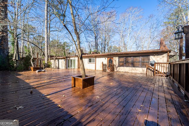 3926 Clubland Drive, Marietta, GA 30068