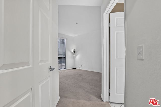 12000 Goshen Avenue 103, Los Angeles, CA 90049