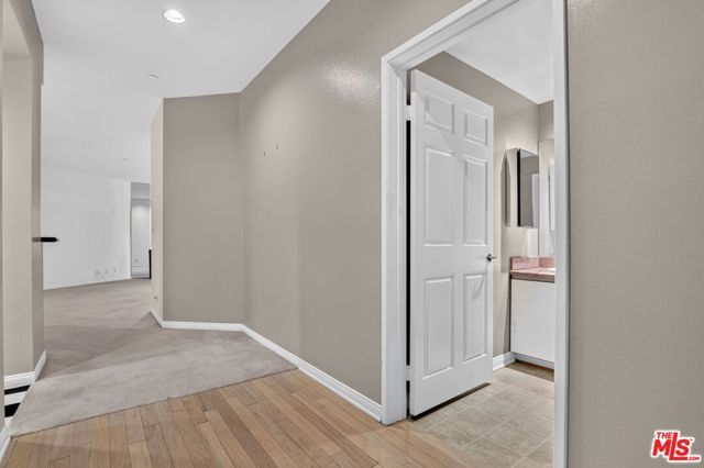 12000 Goshen Avenue 103, Los Angeles, CA 90049