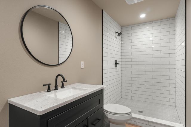 1133 Show Horse Way, Laurel Hill, FL 32567