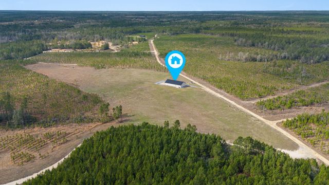 1133 Show Horse Way, Laurel Hill, FL 32567