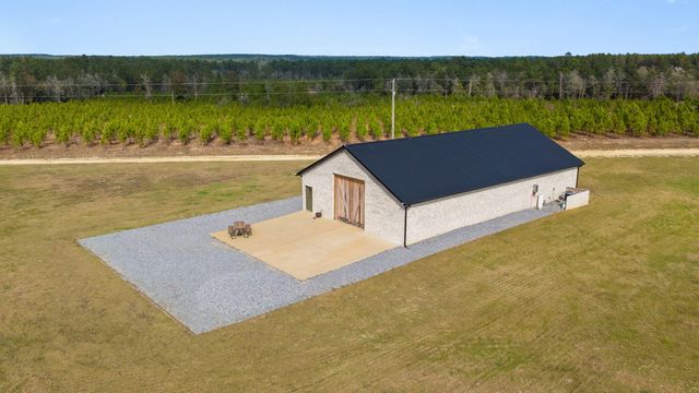 1133 Show Horse Way, Laurel Hill, FL 32567