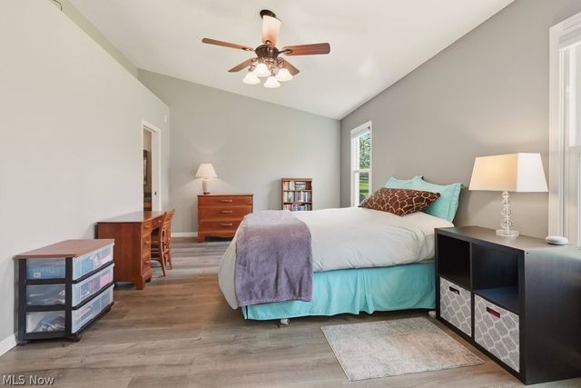 2104 Van Oaks Drive, Twinsburg, OH 44087