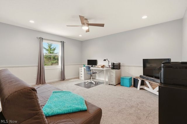 2104 Van Oaks Drive, Twinsburg, OH 44087