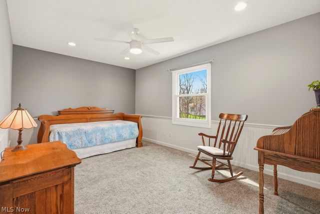 2104 Van Oaks Drive, Twinsburg, OH 44087