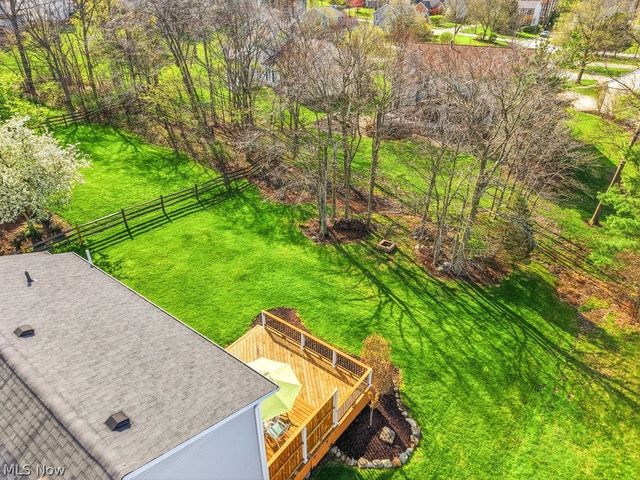2104 Van Oaks Drive, Twinsburg, OH 44087