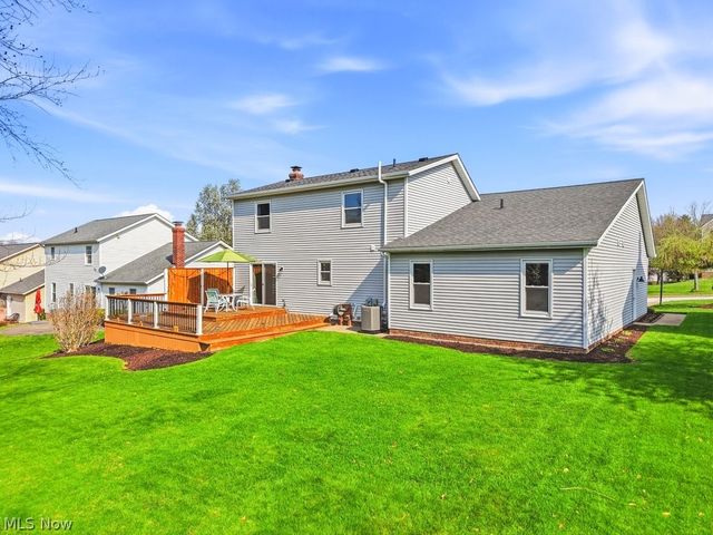 2104 Van Oaks Drive, Twinsburg, OH 44087