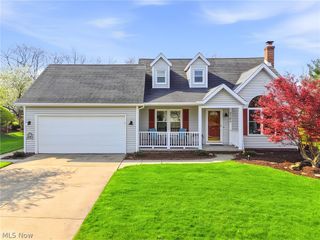 2104 Van Oaks Drive, Twinsburg, OH 44087