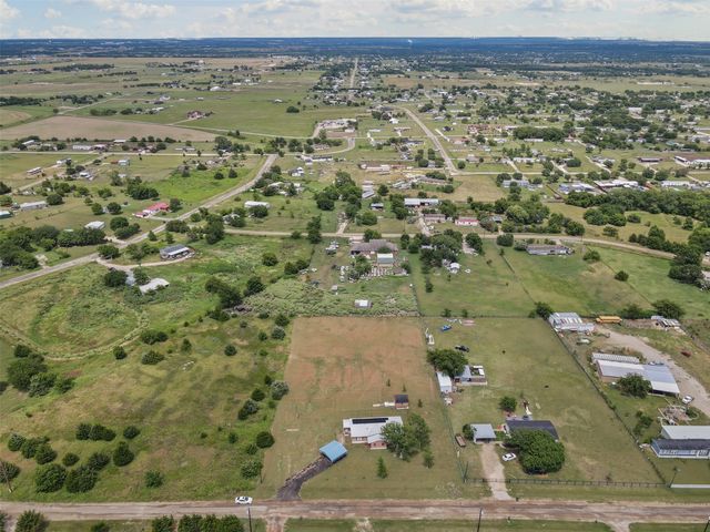 3416 Happy Meadows Drive, Alvarado, TX 76009