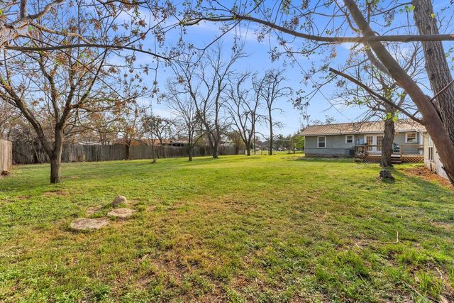 703 N Pierce ST, Burnet, TX 78611