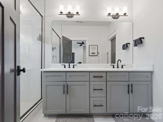 5309 Tarrywood Lane, Charlotte, NC 28205