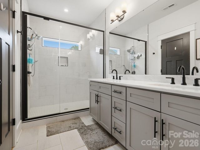 5309 Tarrywood Lane, Charlotte, NC 28205