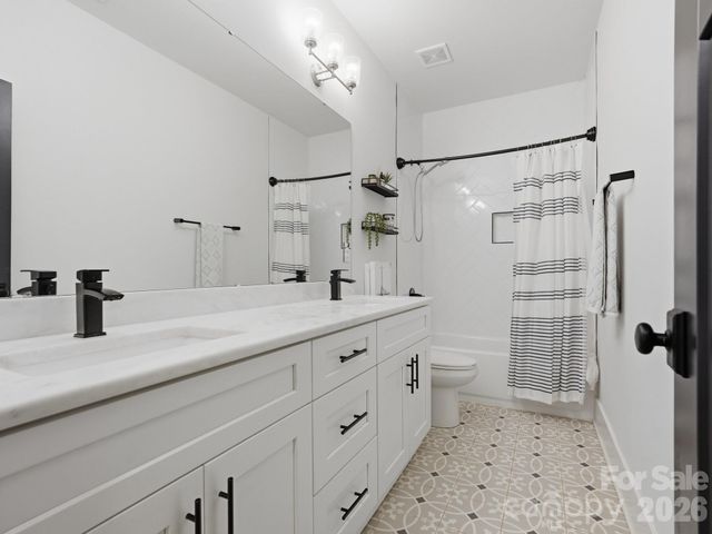 5309 Tarrywood Lane, Charlotte, NC 28205