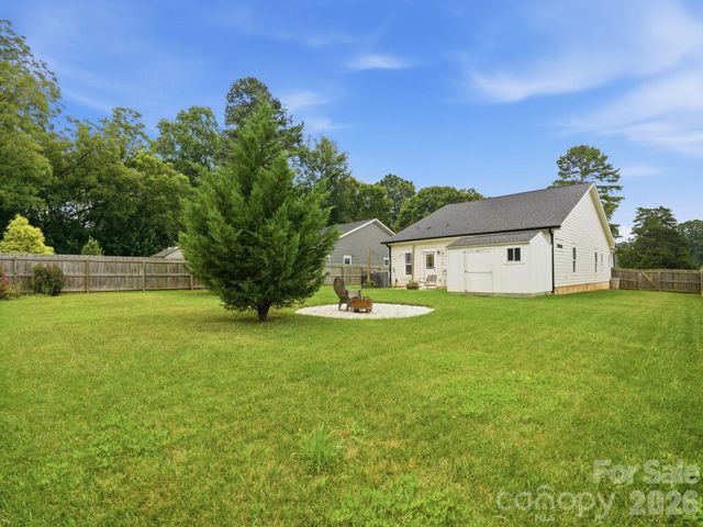 5309 Tarrywood Lane, Charlotte, NC 28205