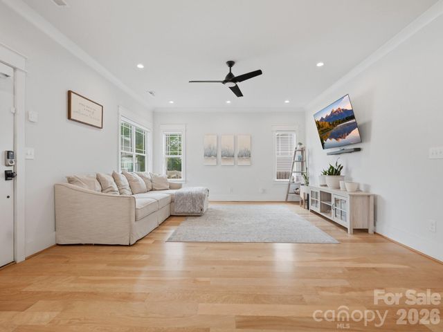5309 Tarrywood Lane, Charlotte, NC 28205
