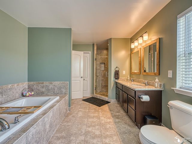 336 White Owl Lane, Dundee, MI 48131