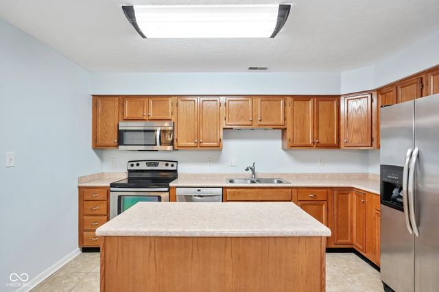 7171 Long Boat Drive, Indianapolis, IN 46250