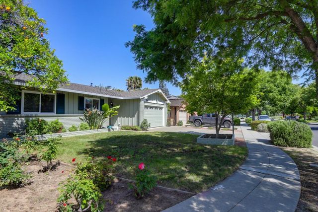 1055 Mitchell Court, Campbell, CA 95128