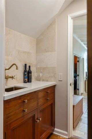 4420 Myrtle Avenue, Long Beach, CA 90807