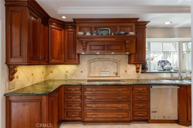 4420 Myrtle Avenue, Long Beach, CA 90807