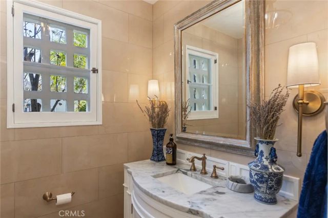 4420 Myrtle Avenue, Long Beach, CA 90807