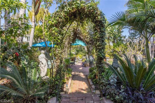 4420 Myrtle Avenue, Long Beach, CA 90807