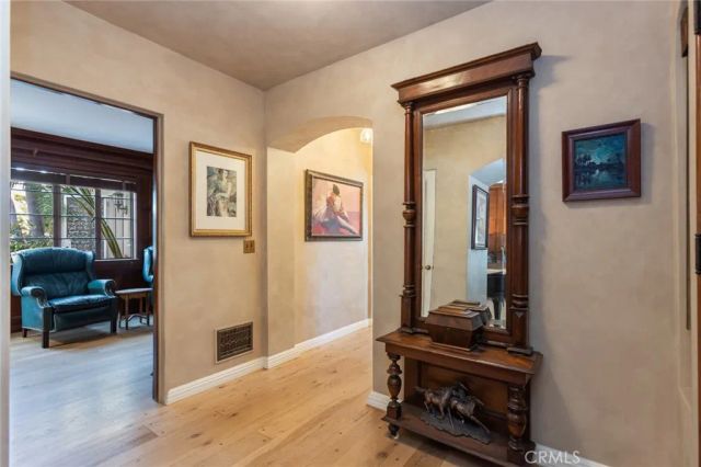 4420 Myrtle Avenue, Long Beach, CA 90807