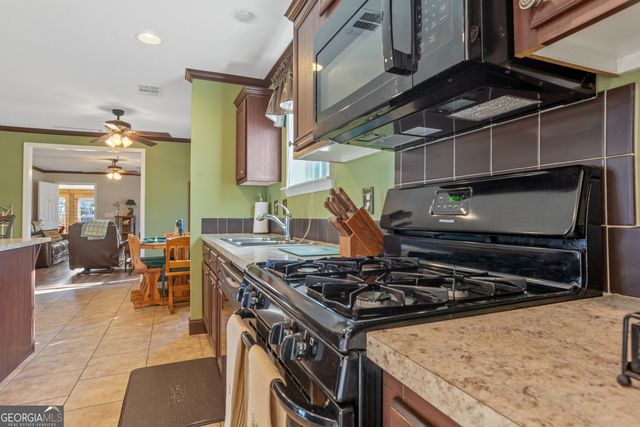 150 Forest Hill Drive, Eatonton, GA 31024