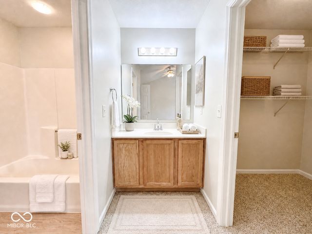 9683 Legare Street, Fishers, IN 46038
