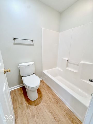 9683 Legare Street, Fishers, IN 46038