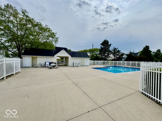 9683 Legare Street, Fishers, IN 46038