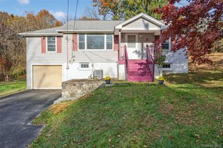 201 Rossway Road, Pleasant Valley, NY 12569