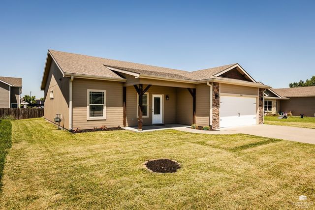 3324 Half Full Drive, Manhattan, KS 66502