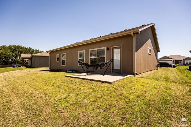 3324 Half Full Drive, Manhattan, KS 66502