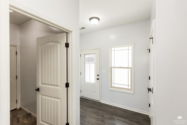 3324 Half Full Drive, Manhattan, KS 66502