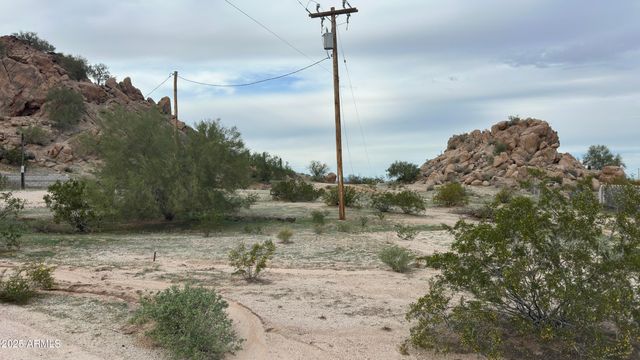 310 S PEAK Road, Maricopa, AZ 85139