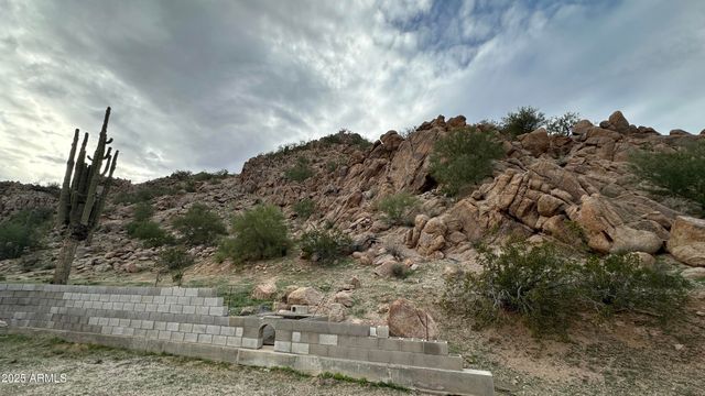 310 S PEAK Road, Maricopa, AZ 85139