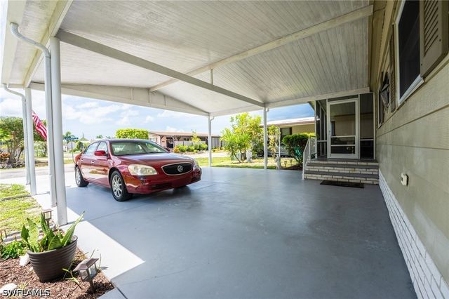 953 Bunker Hill DR, Naples, FL 34110