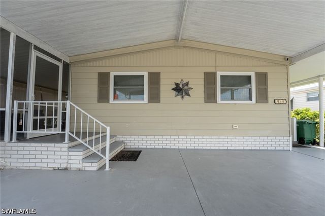 953 Bunker Hill DR, Naples, FL 34110