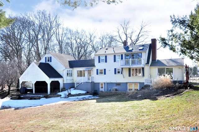 112 Knollwood Road, East Hartford, CT 06118