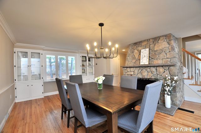 112 Knollwood Road, East Hartford, CT 06118