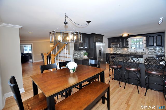 112 Knollwood Road, East Hartford, CT 06118