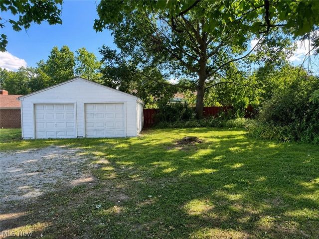 1312 Wooster Road W, Barberton, OH 44203