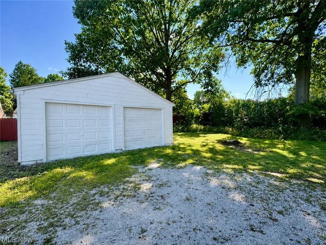 1312 Wooster Road W, Barberton, OH 44203