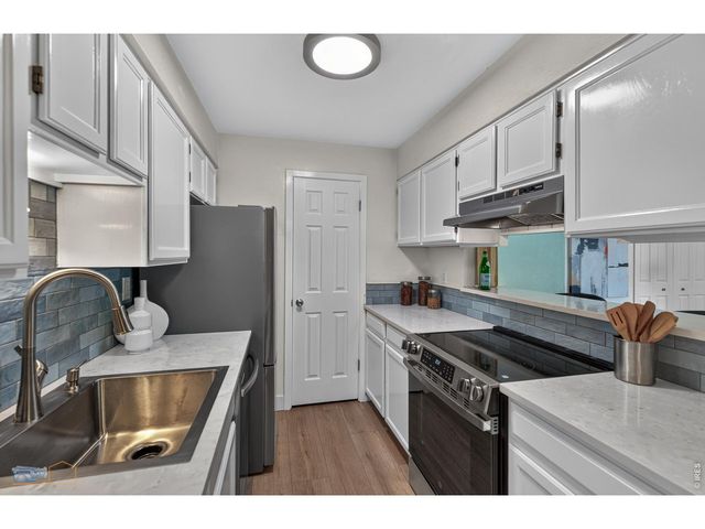 695 Manhattan Dr 106, Boulder, CO 80303