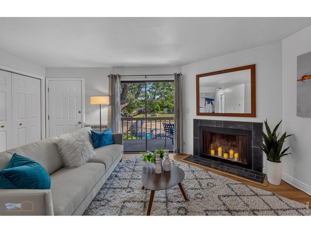 695 Manhattan Dr 106, Boulder, CO 80303