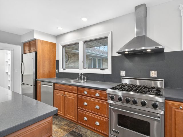 3273 Merrimac Lane, Long Grove, IL 60047