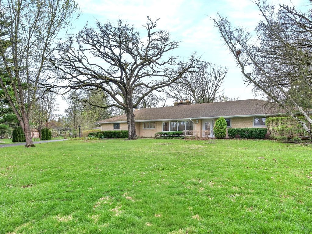 3273 Merrimac Lane, Long Grove, IL 60047