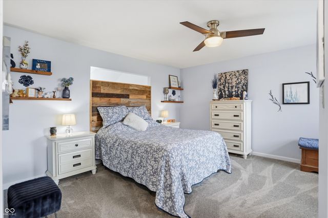 656 Cielo Vista Drive, Greenwood, IN 46143